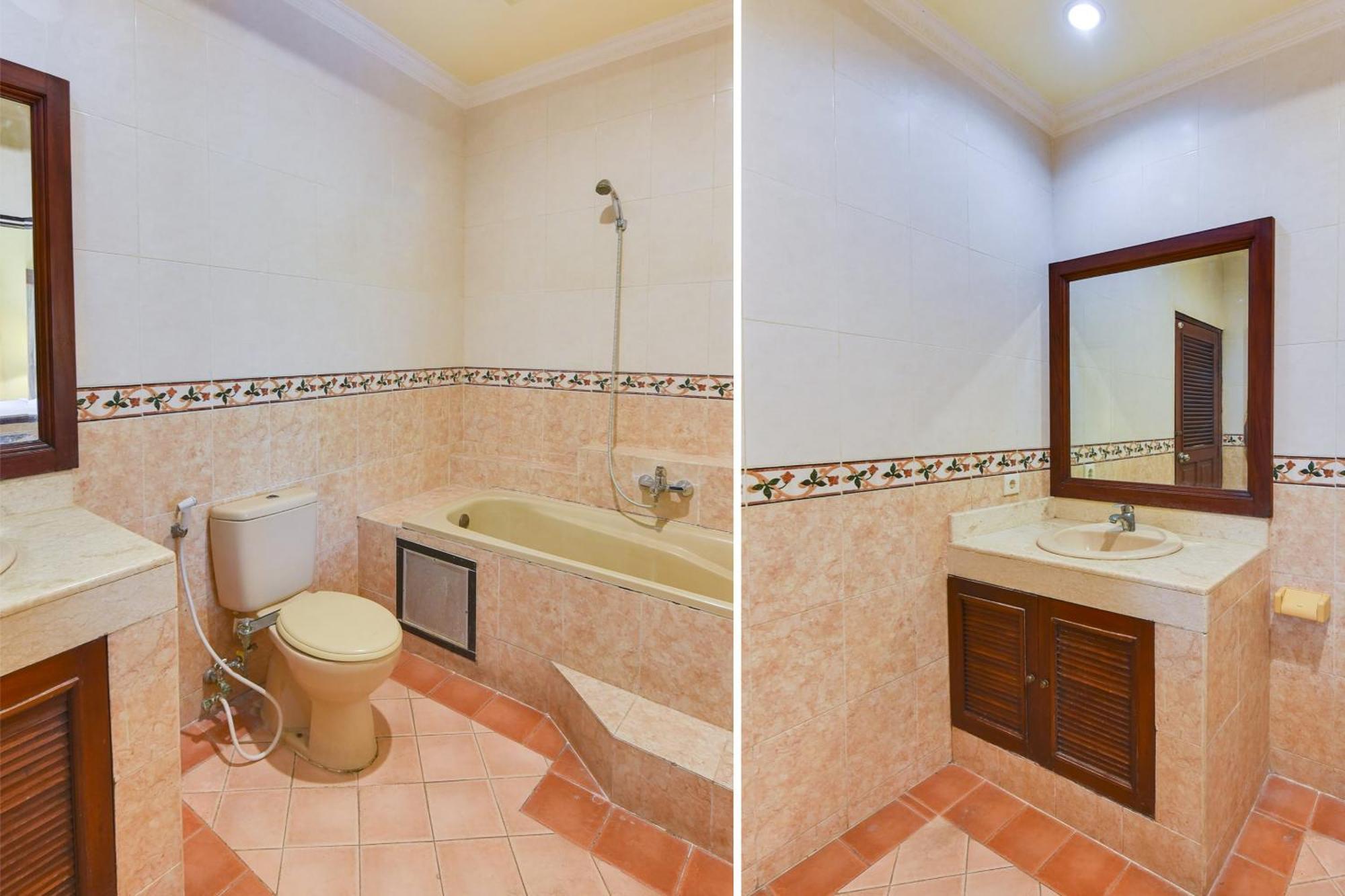 होटल Super Oyo Townhouse Oak Maxi Legian 3*